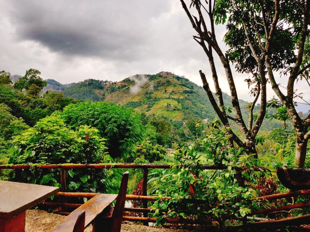 Serene Cottage เอลลา ภายนอก รูปภาพ