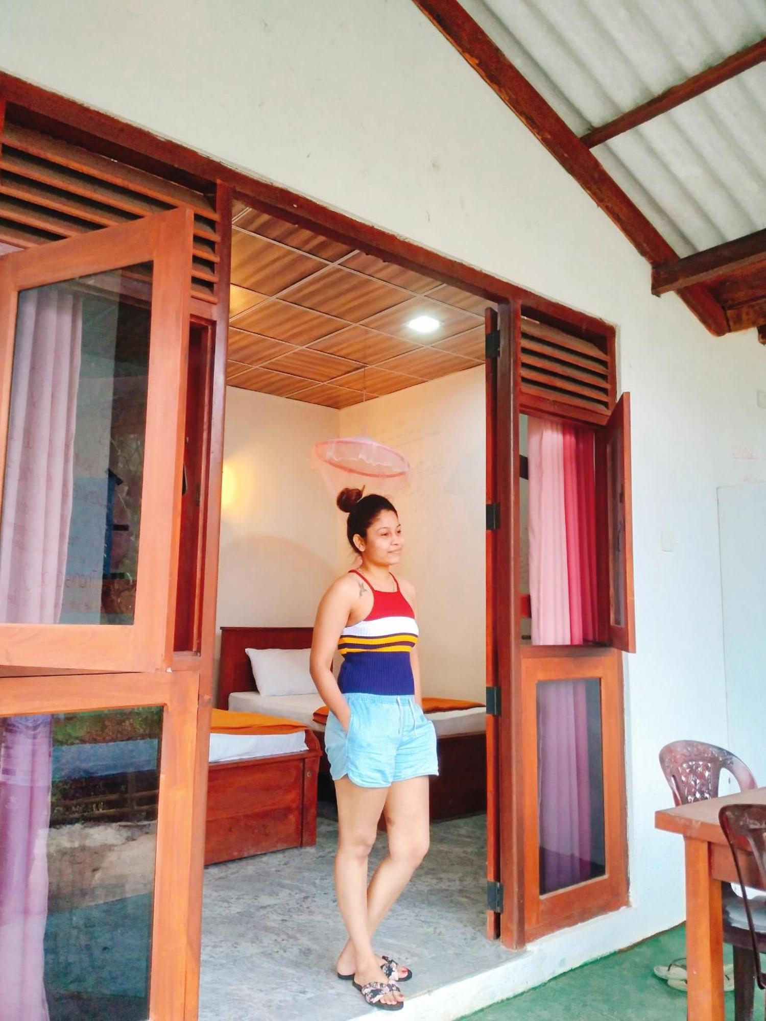Serene Cottage เอลลา ภายนอก รูปภาพ